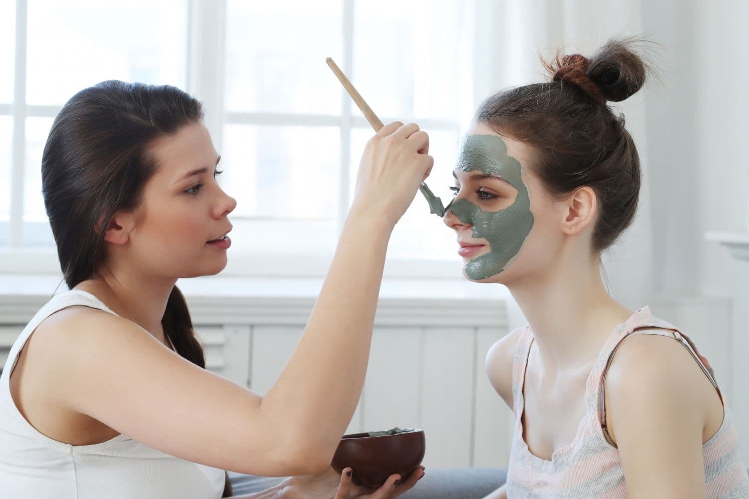 Chemical vs. Physical Exfoliation: Which One Is Right for Your Skin?